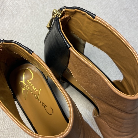 Report Signature Bryanna Tan and Black Cutout Peep Toe Booties. Size 8-8,5. - Picture 10 of 11